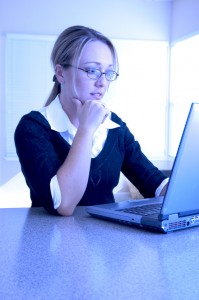 college_girl_on_laptop_iStock_000000698308Small