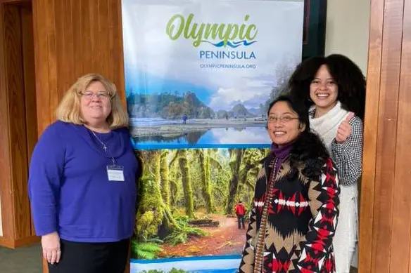 IOS at the Olympic Peninsula Tourism Summit